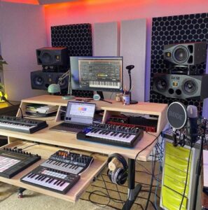 Dmc Mystic Music-studio-Hardware-Photos-image-0034-297x300 Music-studio-Hardware-Photos-image-0034  