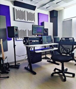 Dmc Mystic Music-studio-Hardware-Photos-image-0071-258x300 Music-studio-Hardware-Photos-image-0071  