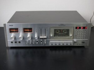 Dmc Mystic Philips-N-2554-1979-Stereo-Cassette-Deck-300x225 Philips N-2554 (1979) Stereo Cassette Deck  