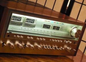 Dmc Mystic Pioneer-SX-1980-Monster-Receiver-2-300x216 Pioneer SX-1980 Monster Receiver-2  
