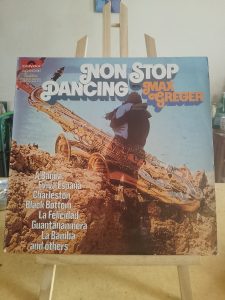 Dmc Mystic 33-RPM-Vinyl-Records-Display-Items-Secondhand-and-Flea-Markets-Bin-1-article-page-35-225x300 33-RPM-Vinyl-Records-Display-Items-Secondhand-and-Flea-Markets-Bin-1-article-page (35)  
